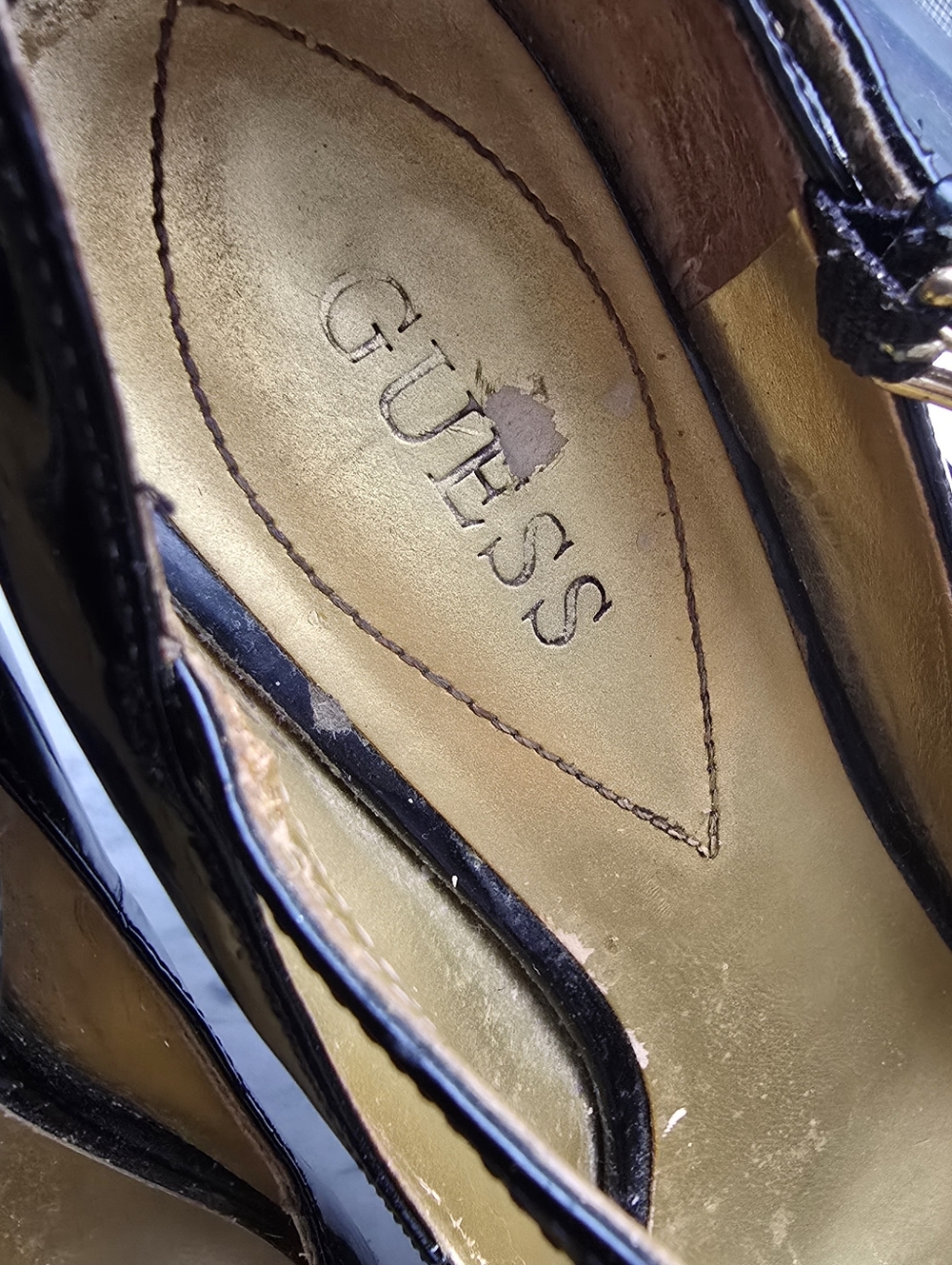 Iconic Vintage Guess Black Patent Leather Peep-Toe Mary Jane Heels 7.5 - Picture 7 of 10